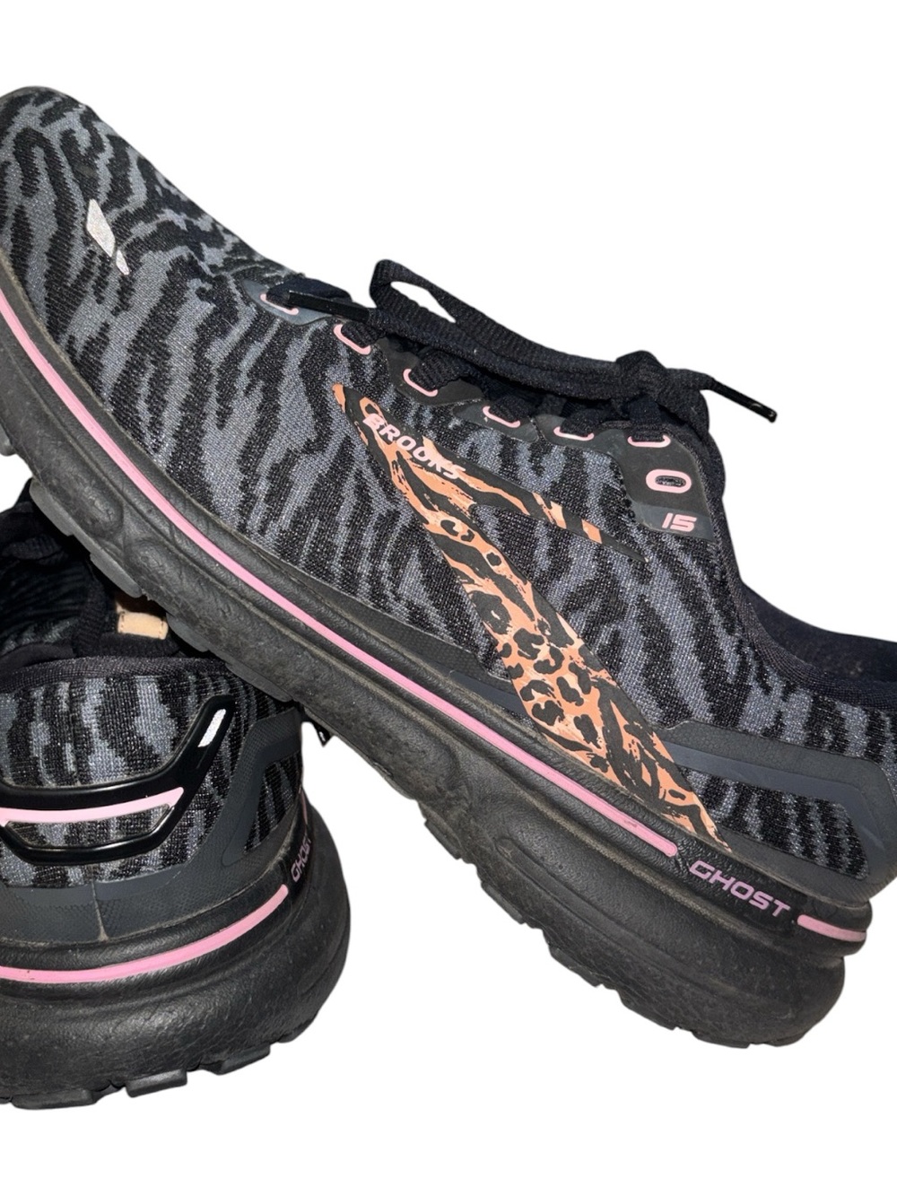 Brooks Women’s Black Sneakers with Pink and Tan Leopard Accent